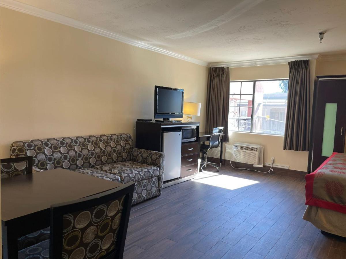 Ramada by Wyndham Poway- San Diego North Zewnętrze zdjęcie