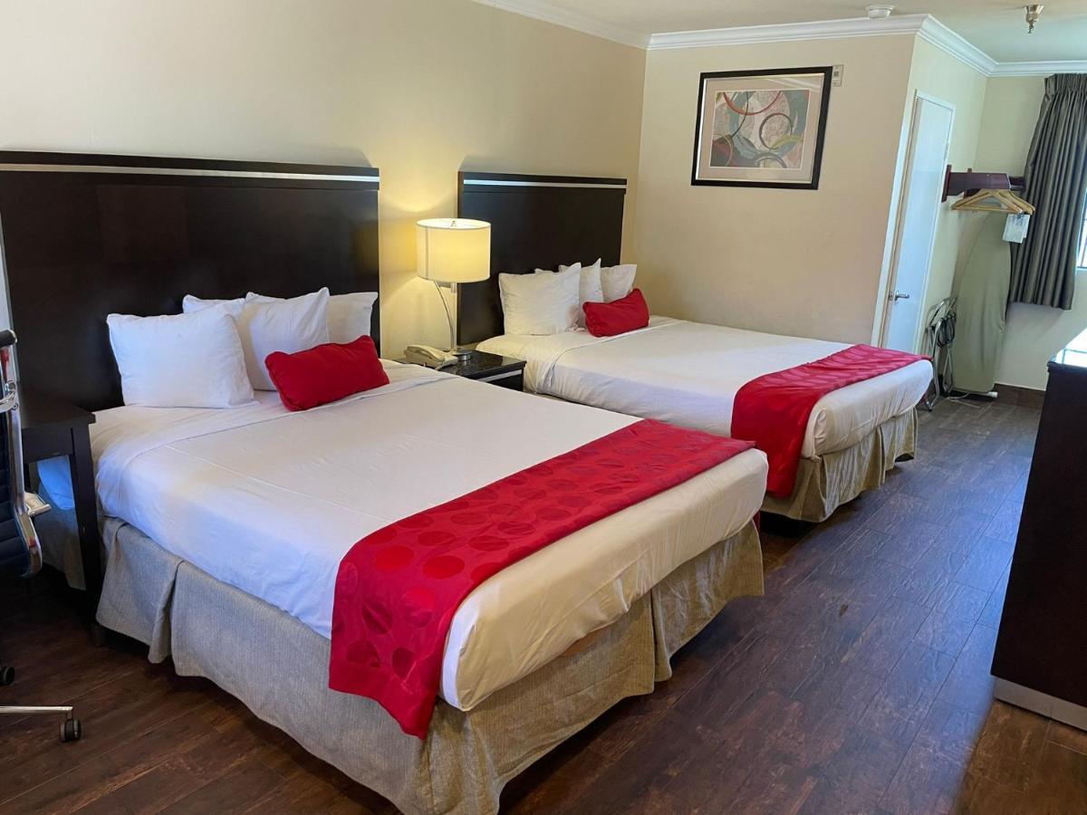 Ramada by Wyndham Poway- San Diego North Zewnętrze zdjęcie