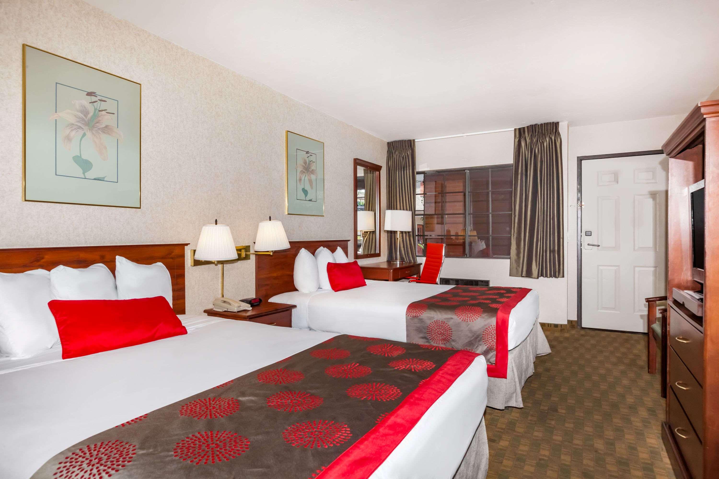 Ramada by Wyndham Poway- San Diego North Zewnętrze zdjęcie