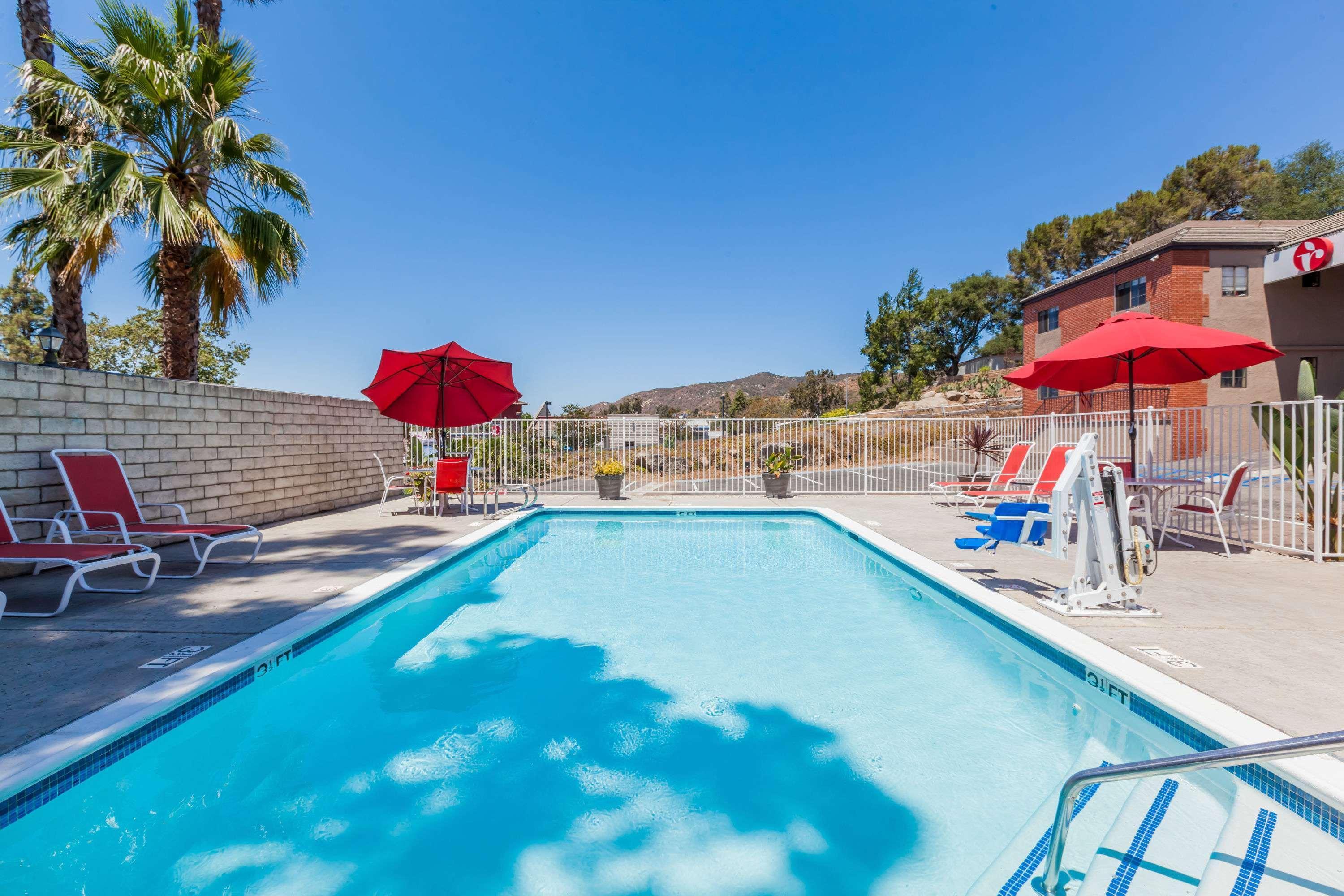 Ramada by Wyndham Poway- San Diego North Zewnętrze zdjęcie