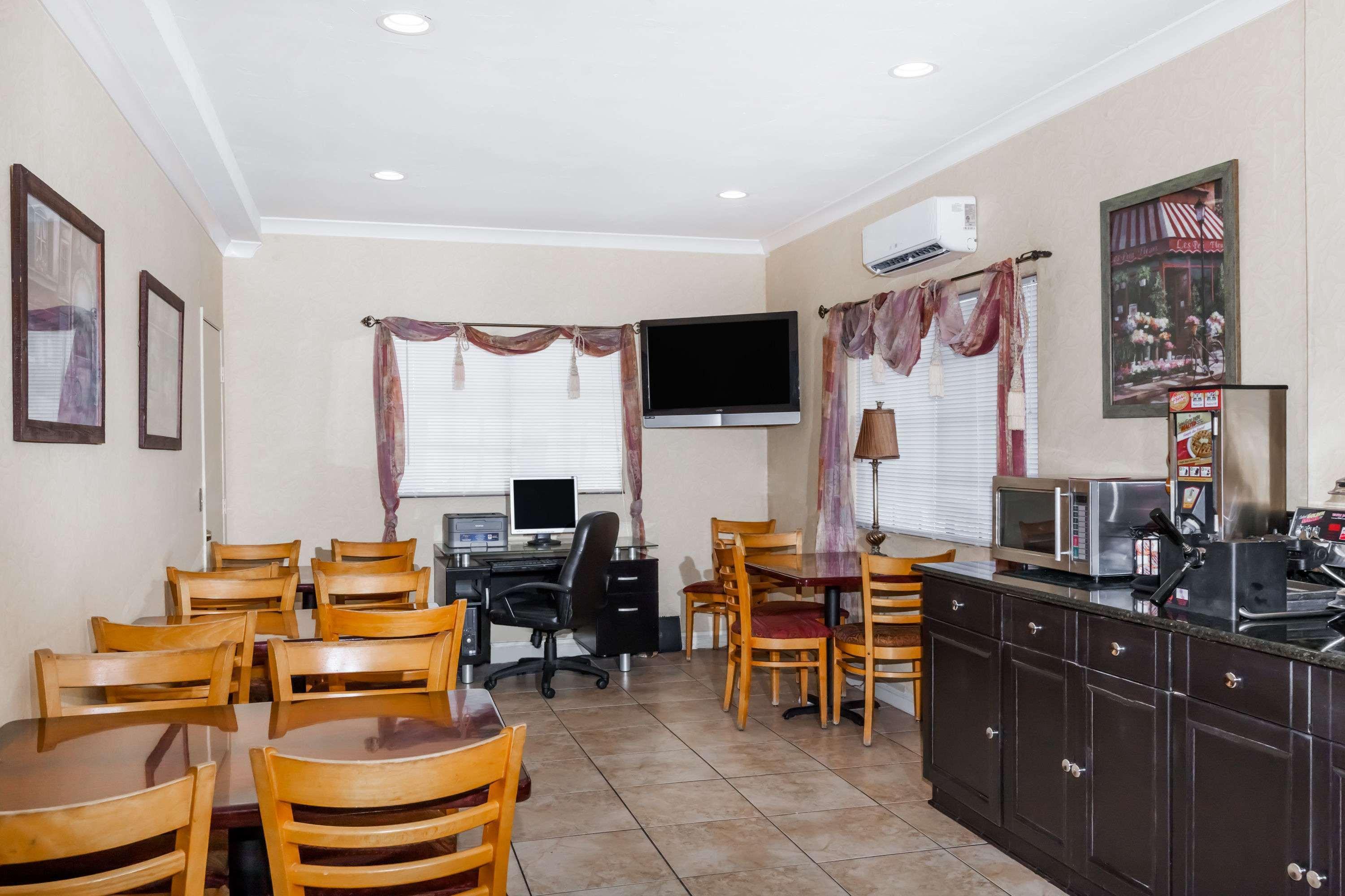 Ramada by Wyndham Poway- San Diego North Zewnętrze zdjęcie