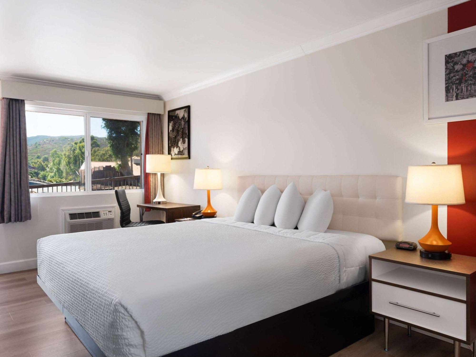 Ramada by Wyndham Poway- San Diego North Zewnętrze zdjęcie
