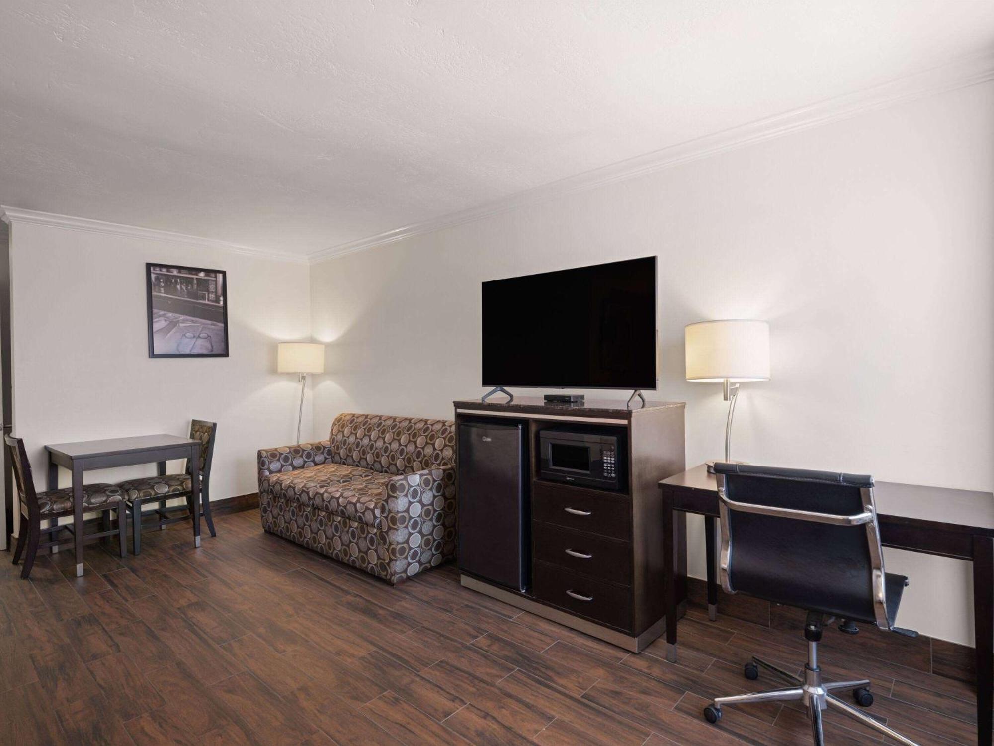 Ramada by Wyndham Poway- San Diego North Zewnętrze zdjęcie