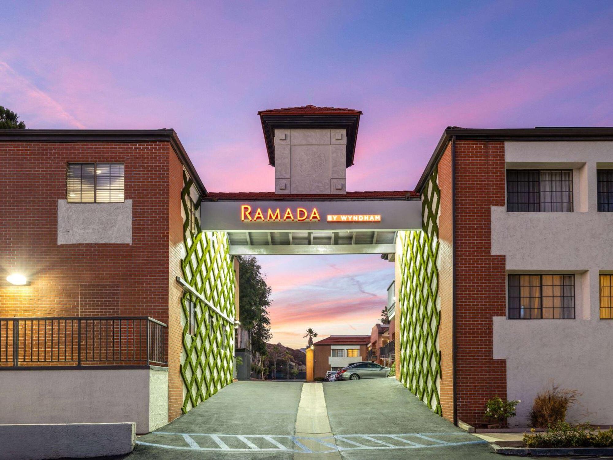 Ramada by Wyndham Poway- San Diego North Zewnętrze zdjęcie